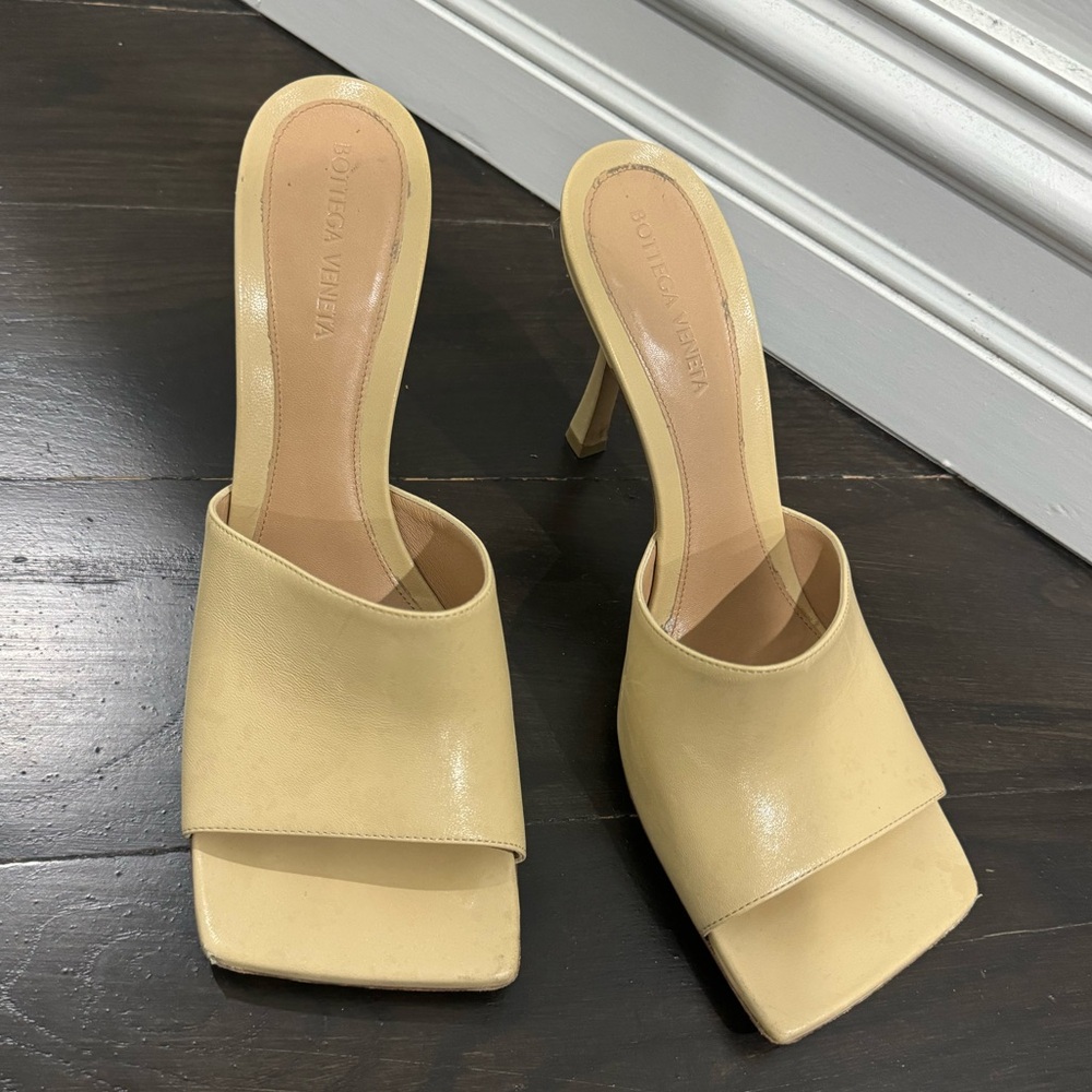 Bottega Veneta Stretch Mules